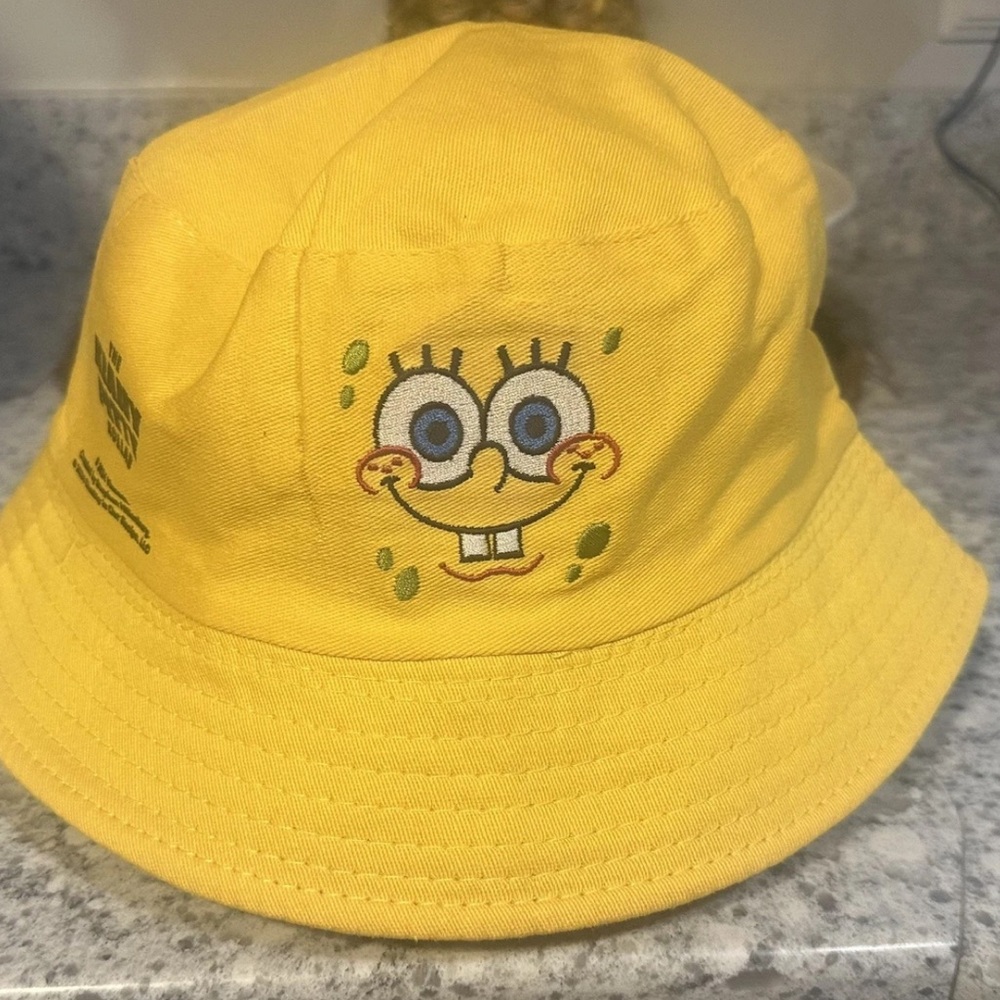 Wendy’s x SpongeBob Krabby Patty Kollab Bucket Hat 2024 Nickelodeon Yellow